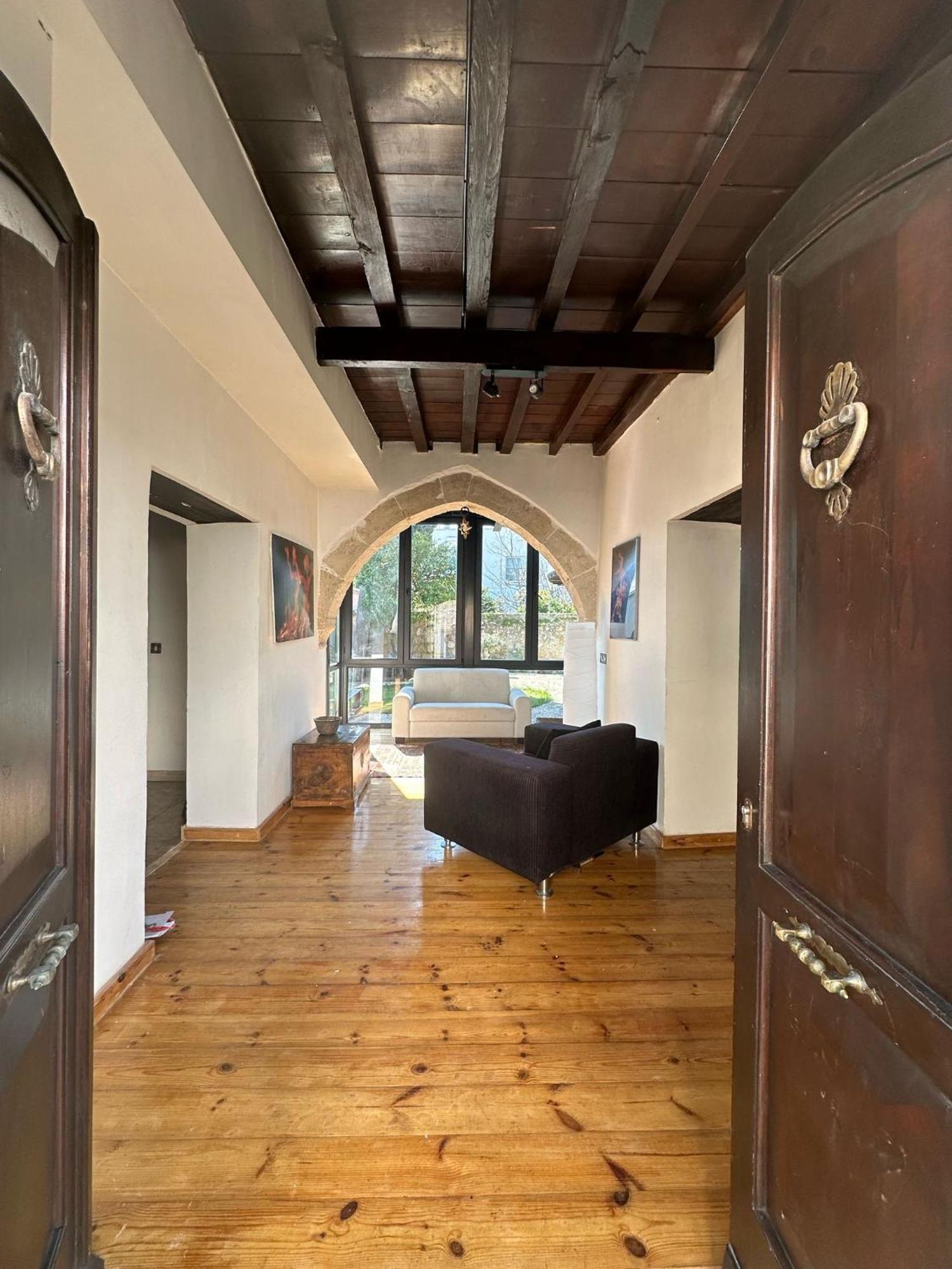 Olive House Villa ไคริเนีย ภายนอก รูปภาพ