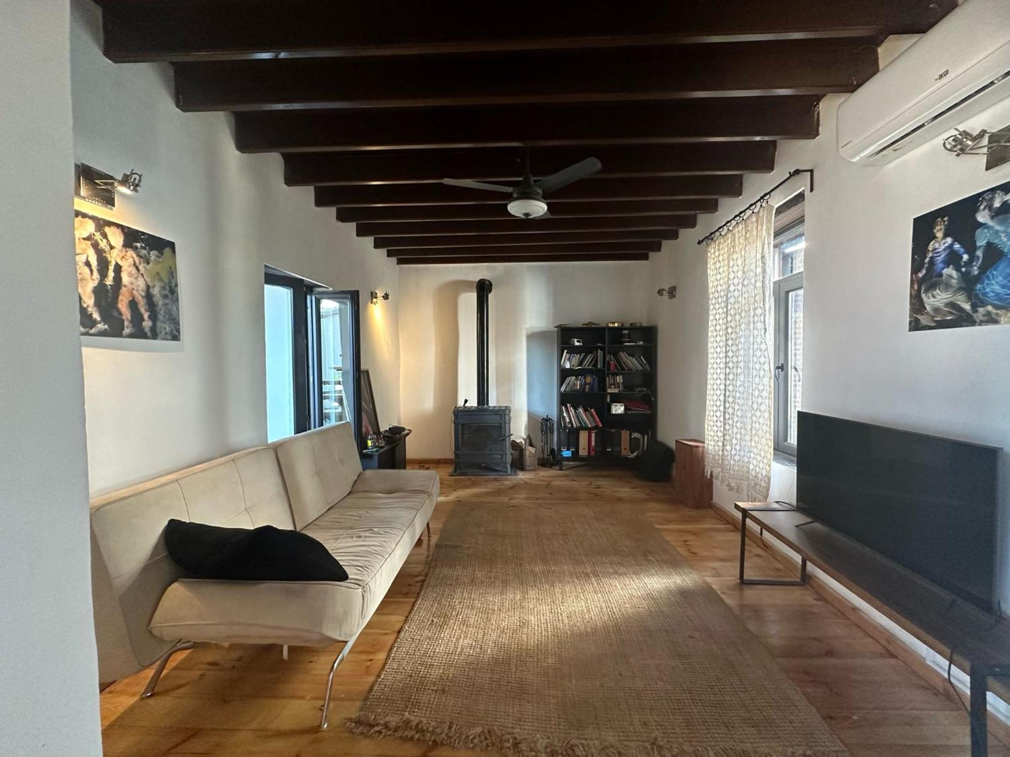 Olive House Villa ไคริเนีย ภายนอก รูปภาพ